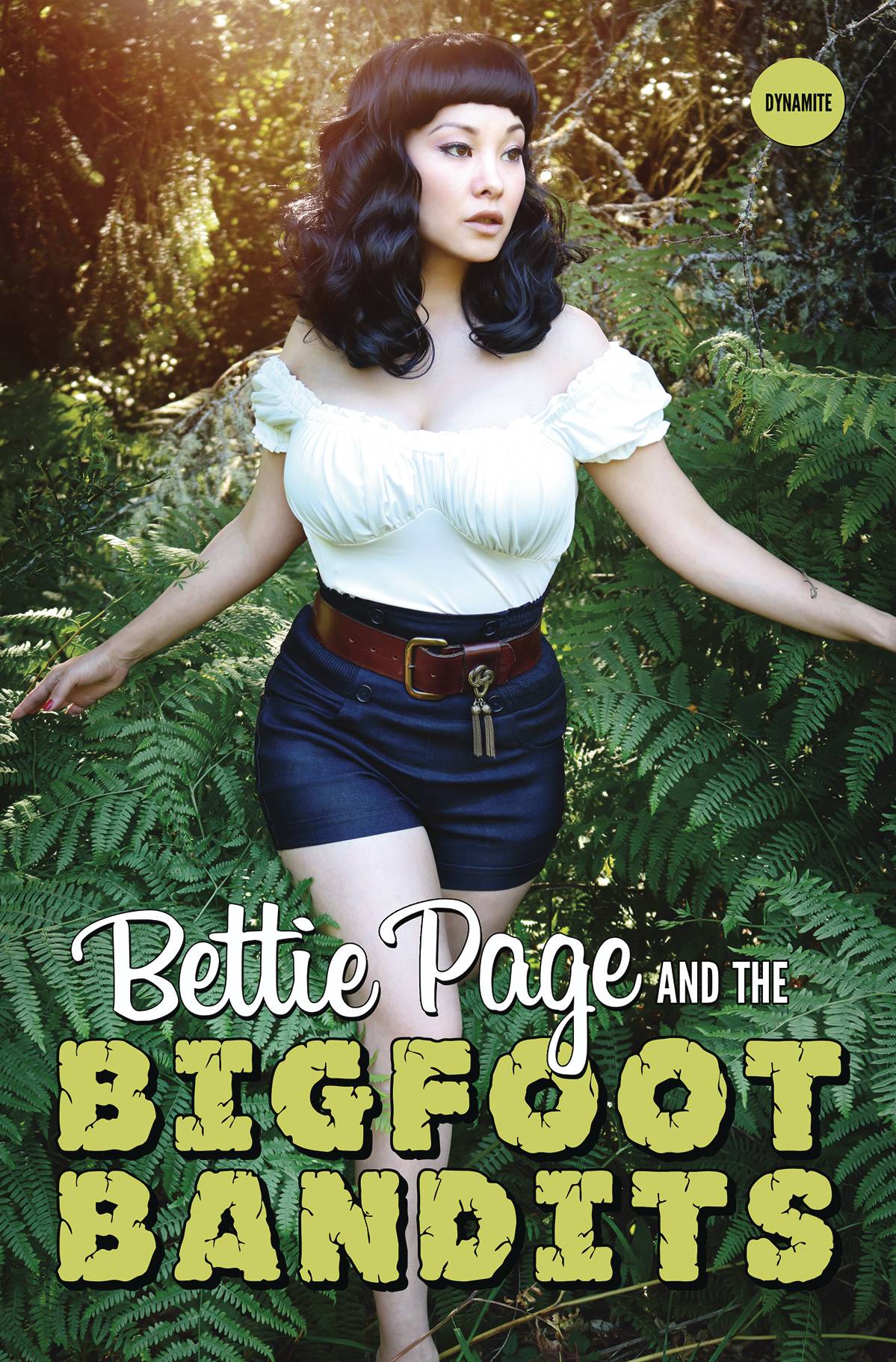 Dynamite Comic Books BETTIE PAGE & BIGFOOT BANDITS PHOTO CVR SP ED 72513031767401021 JUL220652