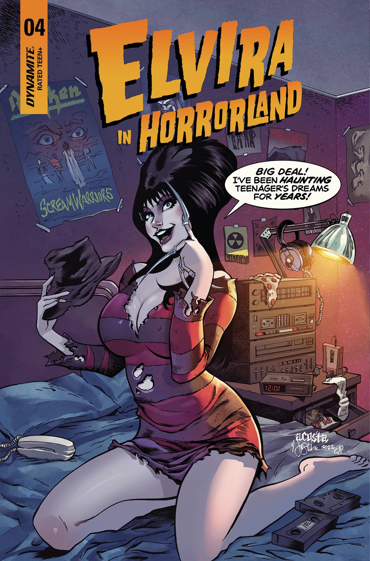 Dynamite Comic Books ELVIRA IN HORRORLAND #4 CVR A ACOSTA 72513031949404011 JUN220788