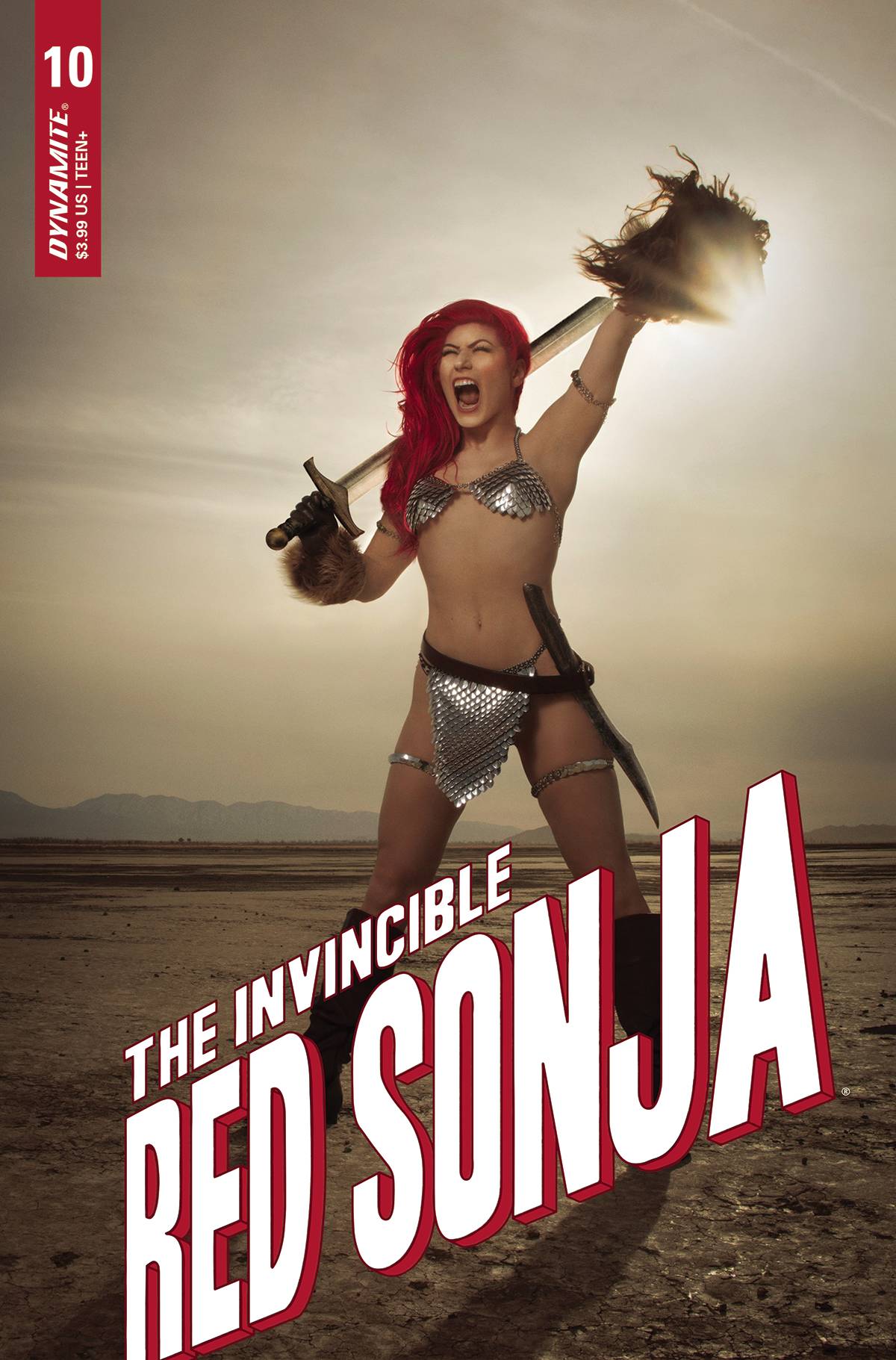 Dynamite Comic Books INVINCIBLE RED SONJA #10 CVR E COSPLAY 72513030634010051 JAN220625