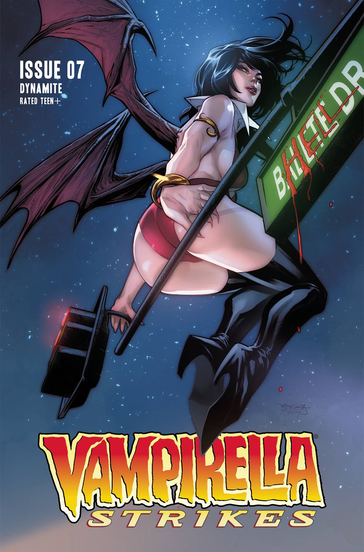 Dynamite Comic Books VAMPIRELLA STRIKES #7 CVR B SEGOVIA 72513031950007021 SEP220825