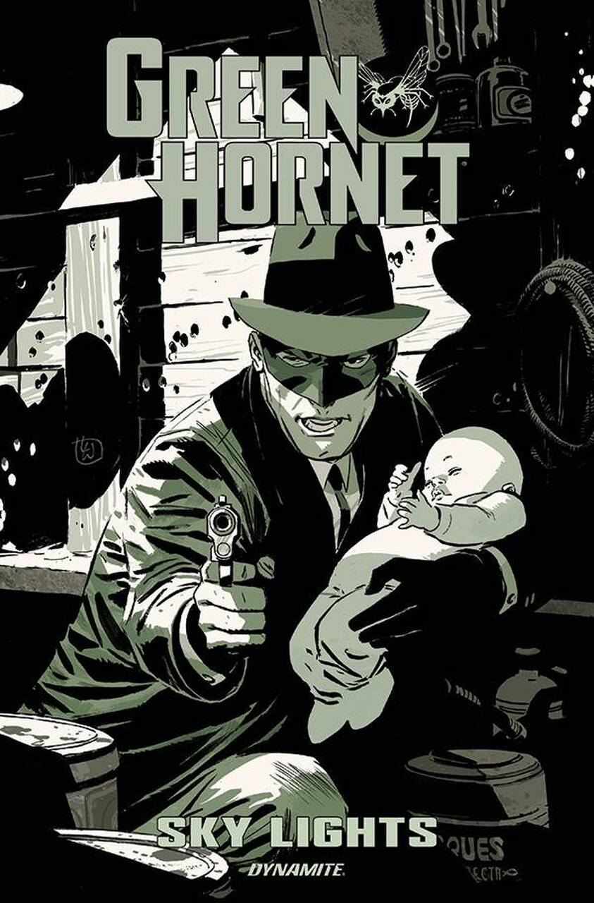 DYNAMITE Graphic Novel Green Hornet Sky Lights TP 9781524119812 MAR210769