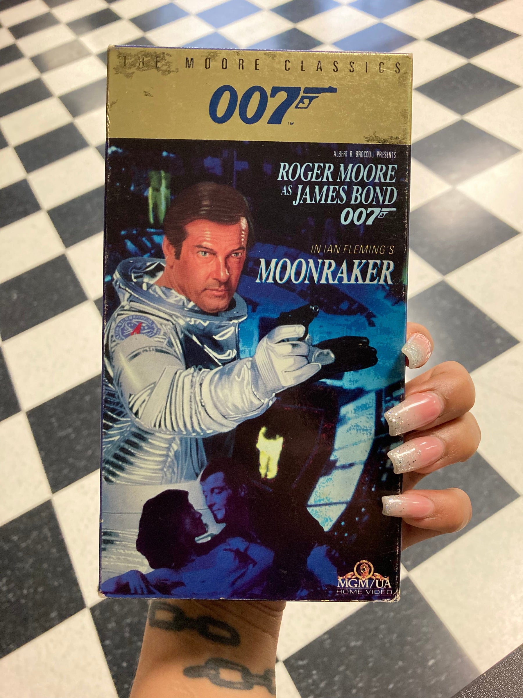 映画 ゼロゼロセブン 007 シリーズ VHS ビデオ - 洋画・外国映画